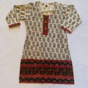 Cream and black kurta tunic